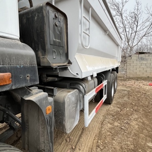 Camión Volquete Howo 6x4 de 10 Ruedas, 375hp, 40 Toneladas, 371hp, 375hp, 400hp, 420hp, Año 2024, Uso Pesado, Nuevo y Usado - Product Image 4