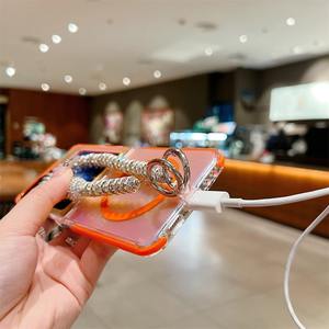 Funda de teléfono INS Fashion Laser para Magsafe, para <span class=keywords><strong>Samsung</strong></span> <span class=keywords><strong>Z</strong></span> <span class=keywords><strong>Flip</strong></span> 4 5 <span class=keywords><strong>Z</strong></span> <span class=keywords><strong>Flip</strong></span> 6 <span class=keywords><strong>5G</strong></span>, con correa para la muñeca, carga inalámbrica, cubierta trasera delgada - Product Image 3