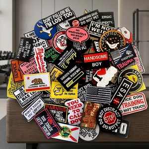 Écussons Morale Personnalisés à Slogan Amusant, Vente en Gros, Badges Auto-agrippants pour Chiens d'Assistance, pour Sacs à Dos, Casquettes, Harnais pour Chiens, Gilets et Vêtements - Product Image 1