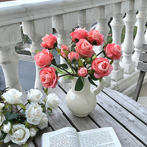 ช่อดอกกุหลาบทำมือ 13 ดอก จัดดอกไม้ผ้าไหมสำหรับตกแต่งบ้านงานแต่งงาน - Product Image 2