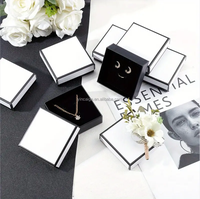 Luxe prêt Stock pur bleu carré bijoux affichage cadeaux boîte en papier bague de fiançailles broche collier Bracelet emballage boîte sac