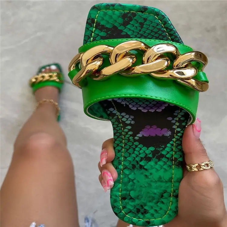 Sandalia para nina kadın sandalet yeni gelenler 2021 terlik altın zincir terlik bayanlar terlik
