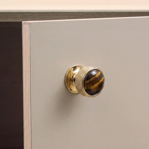 Luxury Cabinet <strong>Door</strong> Handles Tiger Eye Stone <strong>Knobs</strong> H59 Solid Brass PVD Gold Kitchen Hardware 2 Sets MOQ - Product Image 2