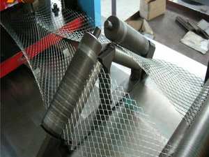 Malla <span class=keywords><strong>de</strong></span> Refuerzo Galvanizada para Construcción, 0.35 mm, Malla para Revestimiento <span class=keywords><strong>de</strong></span> Ladrillos, para <span class=keywords><strong>Paredes</strong></span> <span class=keywords><strong>de</strong></span> <span class=keywords><strong>Ladrillo</strong></span> y Estuco - Product Image 4