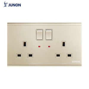 <span class=keywords><strong>Prise</strong></span> murale universelle en alliage d'aluminium brossé 3 prises Royaume-Uni <span class=keywords><strong>Malte</strong></span> 1 USB Type-C 1 port USB Chargeur rapide Interrupteur électrique - Product Image 5