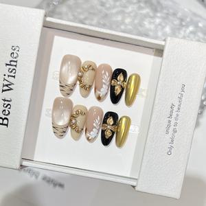 Golden Autumn Mystery Luxury Cat Eye Press en las <span class=keywords><strong>uñas</strong></span> con tallado dorado Diseño pintado a mano <span class=keywords><strong>Uñas</strong></span> <span class=keywords><strong>postizas</strong></span> estéticas - Product Image 2