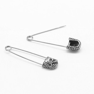 Pendientes de acero de titanio con forma de calavera y esqueleto de Yunnique para fiestas, joyería de moda - Product Image 4