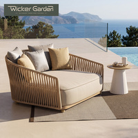 Canapé-lit d'extérieur de luxe moderne en aluminium tressé, mobilier de salon de patio pour hôtel, complexe hôtelier, villa