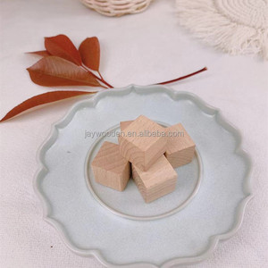 Al por mayor dados de madera en blanco para contar, dados DIY, para juegos de madera, con grabado <span class=keywords><strong>digital</strong></span> y patrones creativos - Product Image 3