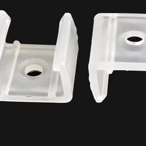 Soporte de plástico con broche para tiras de luces LED - Product Image 1