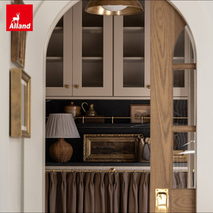 Porte de garde-manger dissimulée en <span class=keywords><strong>bois</strong></span> de noyer moderne sur mesure 2026, style français, double arche, avec verre, pour villa - Product Image 4