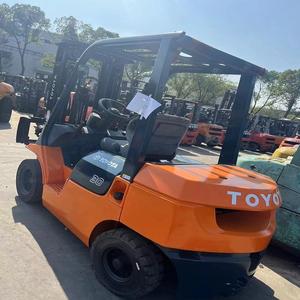 מלגזות טויוטה FD30 משומשות 3 טון לטיפול במטען הנמכרות היטב במלזיה - Product Image 5