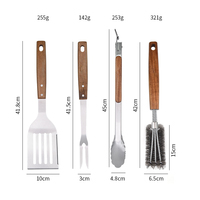 Ensemble d'outils de barbecue en acier inoxydable avec brosse de nettoyage, pinces, fourchette et spatule ajourée, manche en bois, accessoires de cuisson pour le camping