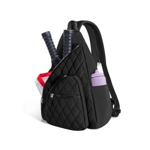 Bolsa <span class=keywords><strong>de</strong></span> Hombro para <span class=keywords><strong>Raquetas</strong></span> <span class=keywords><strong>de</strong></span> Pickleball para Mujer y Hombre, Mochila para <span class=keywords><strong>Raquetas</strong></span> <span class=keywords><strong>de</strong></span> Pickleball con Gancho para Valla para <span class=keywords><strong>Raquetas</strong></span> <span class=keywords><strong>de</strong></span> <span class=keywords><strong>Racquetball</strong></span> y Bádminton - Product Image 1