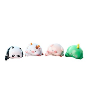 Ornements de voiture en résine Ruijie, décorations animales pour écran de console centrale - Product Image 2