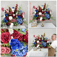 Grande boule de fleurs artificielles rouges et oranges pour centre de table de mariage d'automne DKB