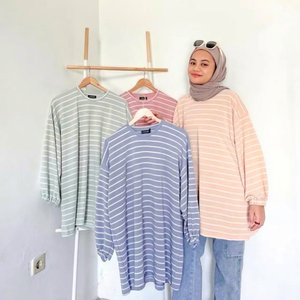 Bymeldev Blusas y camisas a rayas de gran tamaño para mujer Nonbusui Busui Kaos Salur Top - Product Image 1