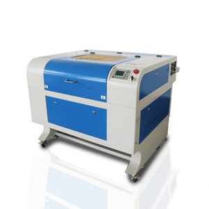 Machine de découpe laser pour broderie - Product Image 1