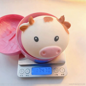 Nuevos Juguetes Antiestrés de Peluche con Forma de Animales, 6 Estilos, Súper Suaves y de Levantamiento Lento, Gadgets para Aliviar el Estrés - Product Image 6
