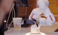 JAKA Mini Cobo Robot collaboratif double 6 axes pour la vente au détail sans personnel, Station de café, Barista IA intelligent, Latte Art, Impression de café