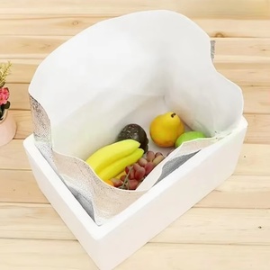 Sac de livraison de repas pliable et imperméable en aluminium imprimé sur mesure, sac isotherme pour le déjeuner, emballage alimentaire - Product Image 3