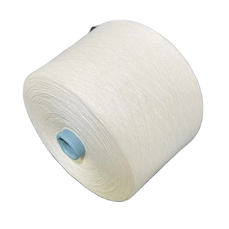 Vente directe des fabricants de fil de coton compact peigné blanc brut 100% filé à l'anneau pour le tricotage et le tissage