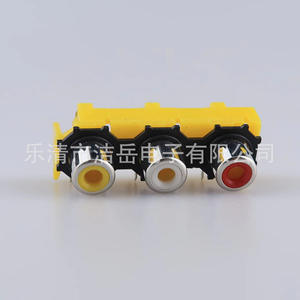 Conector Triple RCA para Montaje en Panel, Aislamiento Amarillo, 3 Pines, para Audio y Video - Product Image 1