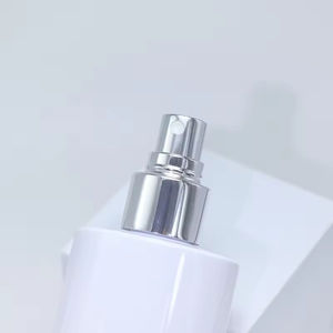 Botella de Spray de Plástico Cilíndrica Esmerilada de 100ml, 120ml, 150ml, 250ml, 300ml con Tapa de Spray Plateada o Dorada con Serigrafía - Product Image 2