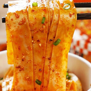 <span class=keywords><strong>Nouilles</strong></span> instantanées Halal Love Circle <span class=keywords><strong>Kung</strong></span> <span class=keywords><strong>Fu</strong></span> en farine de blé, saupoudrées d'huile, en seau – Moelleuses, sans cuisson - Product Image 2