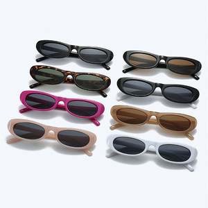 Gafas de Sol Retro de Moda 2025 para Hombre, Montura Estrecha Negra, Estilo Ojo de Gato, UV400, Montura Pequeña Rectangular, Gafas de Sol para Mujer - Product Image 6