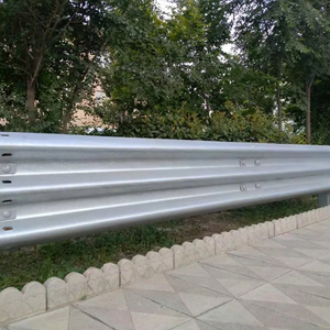 Karayolu inşaat güvenliği W ışıklı korkuluk trafik kazası bariyerleri - Product Image 2