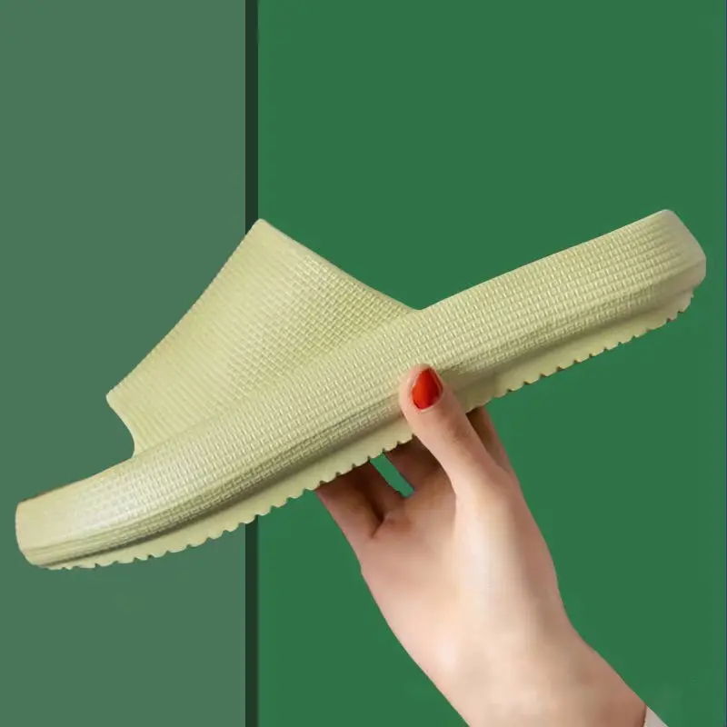 2024 Nieuwe Product Eva Kussen Trendy Vrouwen 3.5Cm Eva Rhomboid Platform Huis Schuim Slipper Badkamer Huis Glijbaan Slippers