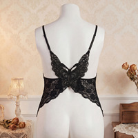 Atasan Cami Renda Bunga Wanita dengan Detail Pita Tali Dapat Disesuaikan, Kerah V, Lingerie Kamisol, Tersedia 3 Warna.