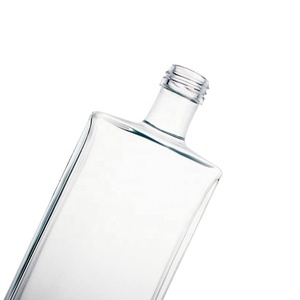 <span class=keywords><strong>Bottiglia</strong></span> quadrata da 500ml <span class=keywords><strong>fondo</strong></span> <span class=keywords><strong>della</strong></span> <span class=keywords><strong>bottiglia</strong></span> d'acqua in vetro per liquore a forma di montagna - Product Image 3