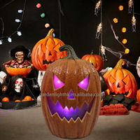 Lanterne Citrouille Orange de 21 Pouces avec Lumières à Changement de Couleur et Son, Alimentée par Piles, Indice de Protection IP20, Utilisation Intérieure, Décoration de Fête d'Halloween en Plastique