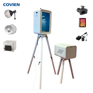 Cabina de Fotos de Madera con Pantalla Táctil de 18.5 Pulgadas, Compatible con <span class=keywords><strong>iPad</strong></span> y Surface <span class=keywords><strong>Pro</strong></span>, Pantalla de Doble Cara, Cámara SLR Opcional, Altavoces Marshall - Product Image 2