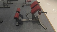 Équipement de musculation pour la maison et le commerce Banc de musculation romain avec cadre en métal pour la musculation et l'entraînement de levage de poids