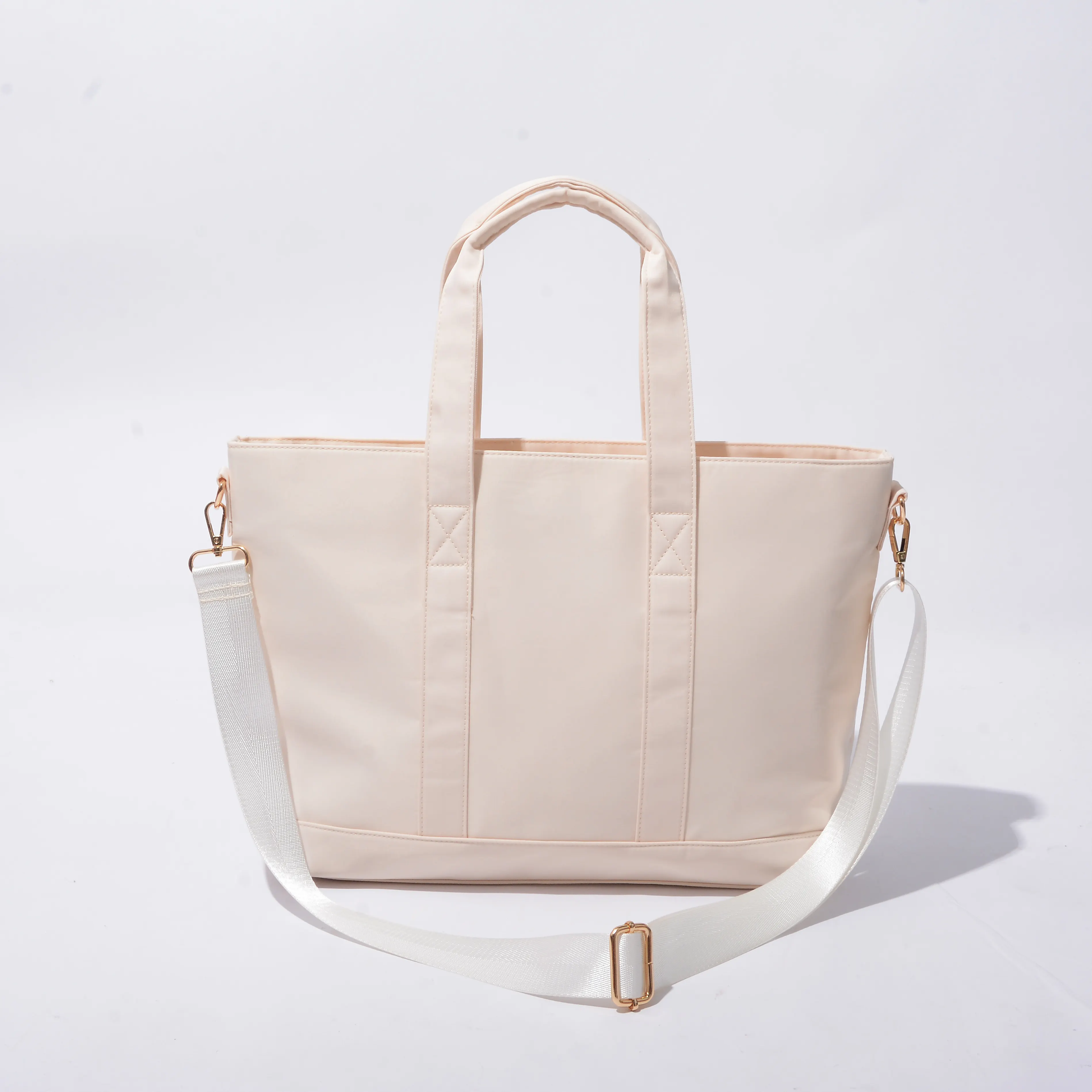 Rts Low Moq Modern Design Shoulder Bags Large Capacity Tote Bag Travel Toiletry Bag Ladies Handbags Fashion