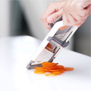 Mandoline multifonctionnelle pour grossistes, lame réglable en acier inoxydable, facile à nettoyer pour une découpe rapide des fruits et légumes - Product Image 5
