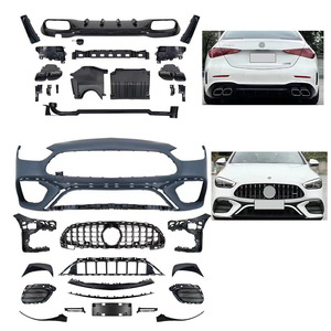 Kit carrosserie pour <span class=keywords><strong>Classe</strong></span> C W206 upgrade C63 <span class=keywords><strong>AMG</strong></span> Pare-chocs avant avec grille pare-chocs arrière diffuseur jupe latérale 2022 - Product Image 1