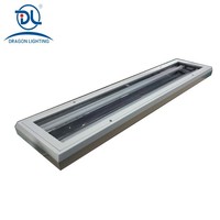 Luminaire LED Tri-proof Commercial Étanche à la Poussière et aux Vapeurs pour Hôpitaux et Prisons