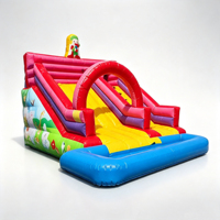 Ensemble de jeux gonflables multifonctionnel combinant château gonflable, toboggan et piscine à balles, équipement de divertissement pour les anniversaires d'enfants