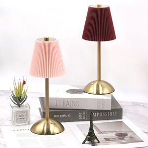 Lámpara de Mesa Inalámbrica Recargable con Pantalla de Tela, Control Táctil Regulable, Funciona con Batería, Luz Portátil para Dormitorio o <span class=keywords><strong>Restaurante</strong></span> - Product Image 3