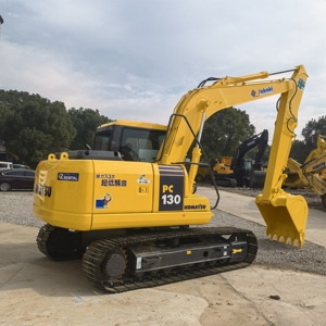 Excavadora Usada Komatsu PC130 de 13 Toneladas de Alta Eficiencia en Excelentes Condiciones, Excavadora Usada Barata PC 35MR 40MR 55MR con Pocas Horas de Trabajo - Product Image 1