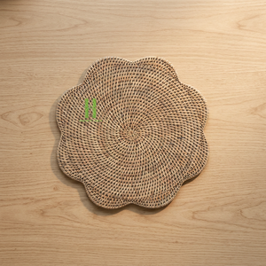 Hot Trend Natural Rattan Charger Plates Handwoven Wedding <b>Table</b> Decoration Wicker Scalloped <b>Placemats</b> From Vietnam - Product Image 1