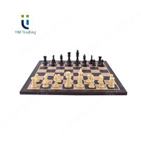 Échiquier en bois professionnel de 20 pouces pour tournoi, noir, avec pièces d'échecs en plastique et chronomètre numérique pour l'échecs