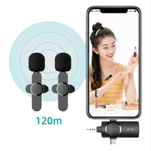 3-in-1 plug-and-play không dây <span class=keywords><strong>Lavalier</strong></span> <span class=keywords><strong>Microphone</strong></span> chuyên nghiệp ánh sáng-trọng lượng Mini xách tay loại C chuyên nghiệp <span class=keywords><strong>Microphone</strong></span> - Product Image 2