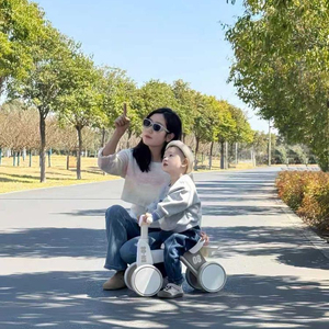 Istaride Vélo d'équilibre à 4 roues pour tout-petits |   Porteur bébé sans pédales pour les enfants de 1 à 3 ans |   Cadeau pour le premier anniversaire - Product Image 6