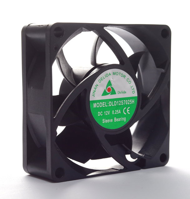 Customizable 70x70x25mm 12V DC Cooling Brushless Axial Fan with Ball Bearing and Plastic Heatsink for Computer Case