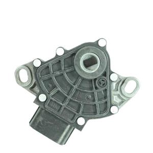 Interruptor de Arranque Neutral Toyota 84540-52070, Pieza de Repuesto Automotriz, Tamaño Estándar - Product Image 2